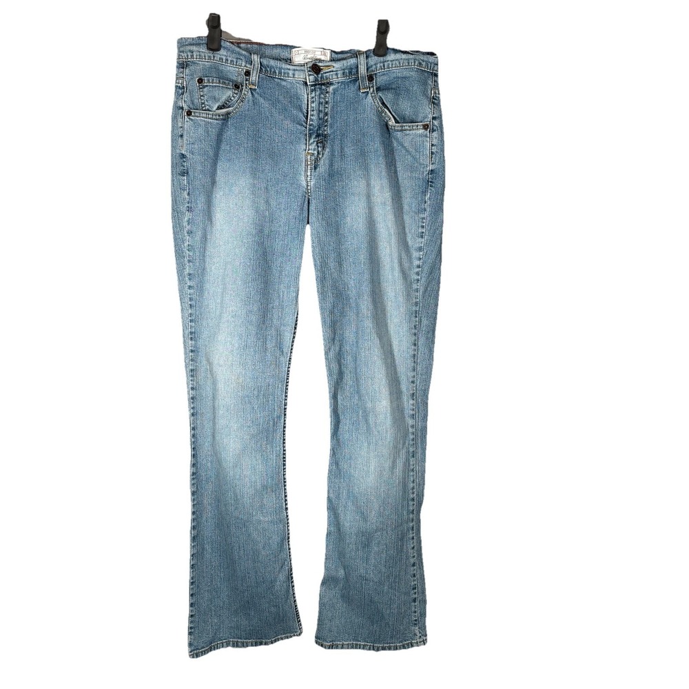 Levi's Signature Jeans Womens Size 12  Boot Cut Blue Denim Y2K Boho Mid Rise